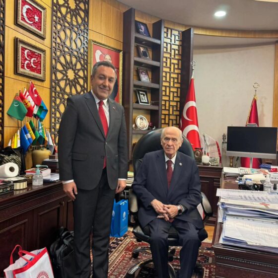 Belediye Başkanımız Sn. Muhsin Dere, Milliyetçi Hareket Partisi Genel Başkanı Sn. Dr. Devlet Bahçeli’yi ziyaret etti.