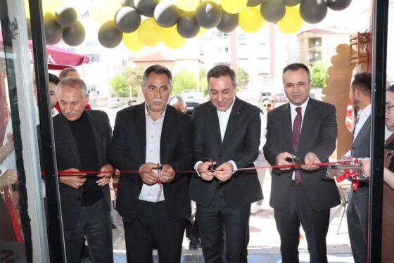 Başkanımız Dere,açılış törenine katıldı